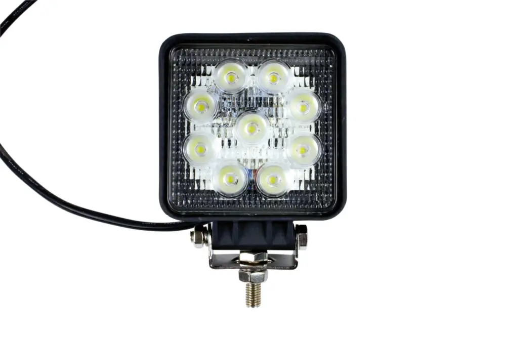LED-Arbeitsscheinwerfer eckig 27 W, 1620 Lumen, breit Jetzt Kaufen