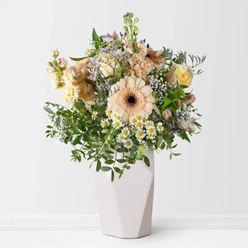 Geprüft Blumenstrauß 'Celina', handgebunden