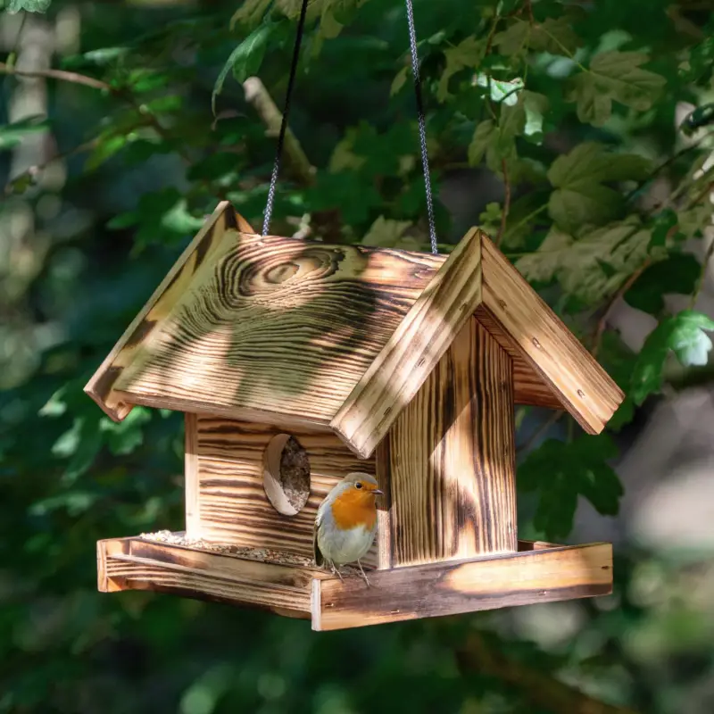 Billig Vogelfutterhaus aus Holz, 26,5 x 22 x 22 cm inkl. Kordel