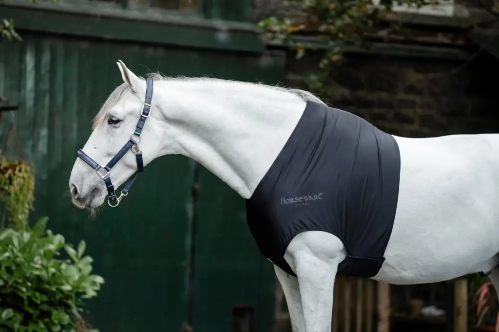 Horseware Rambo Slinky Shoulder black, M Geprüft