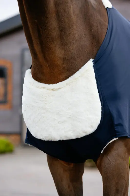 LeMieux Sensitive Anti Rub Bib navy, L Ausverkauf
