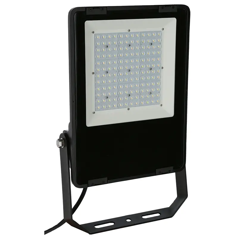 Must-Have B-Ware: LED-Flutlicht "Comfort Pro" 100 Watt, für Innen- und Außenbereich, Reitplätze, nicht dimmbar