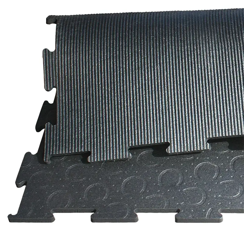 Beliebt BELMONDO Stallmatte Basic - 100x100cm, Stärke 18mm, Gummimatte, Boxenmatte