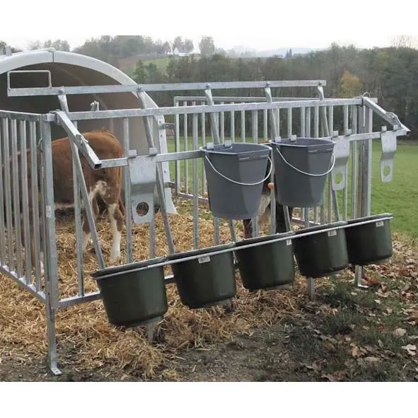 Abverkauf Tränkeeimerhalter für Calf-House 5